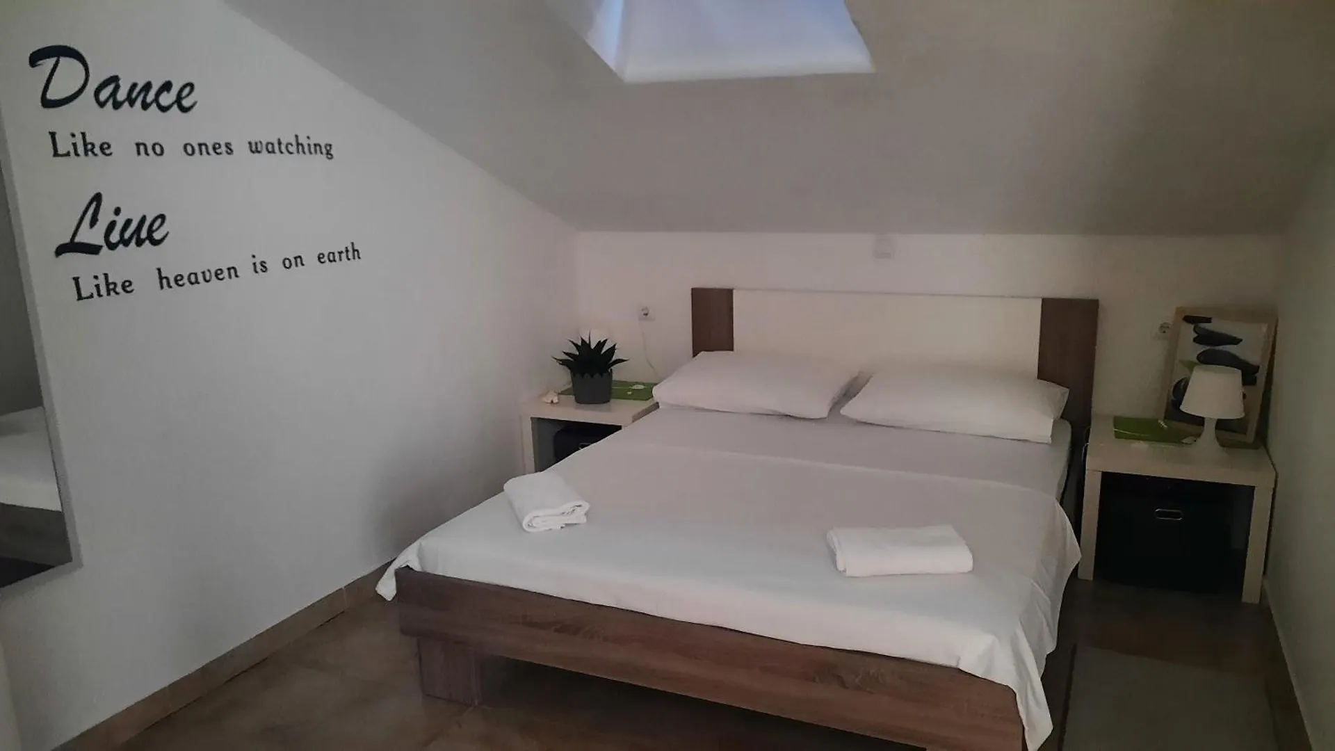Apartmani Morska Vila Vir
