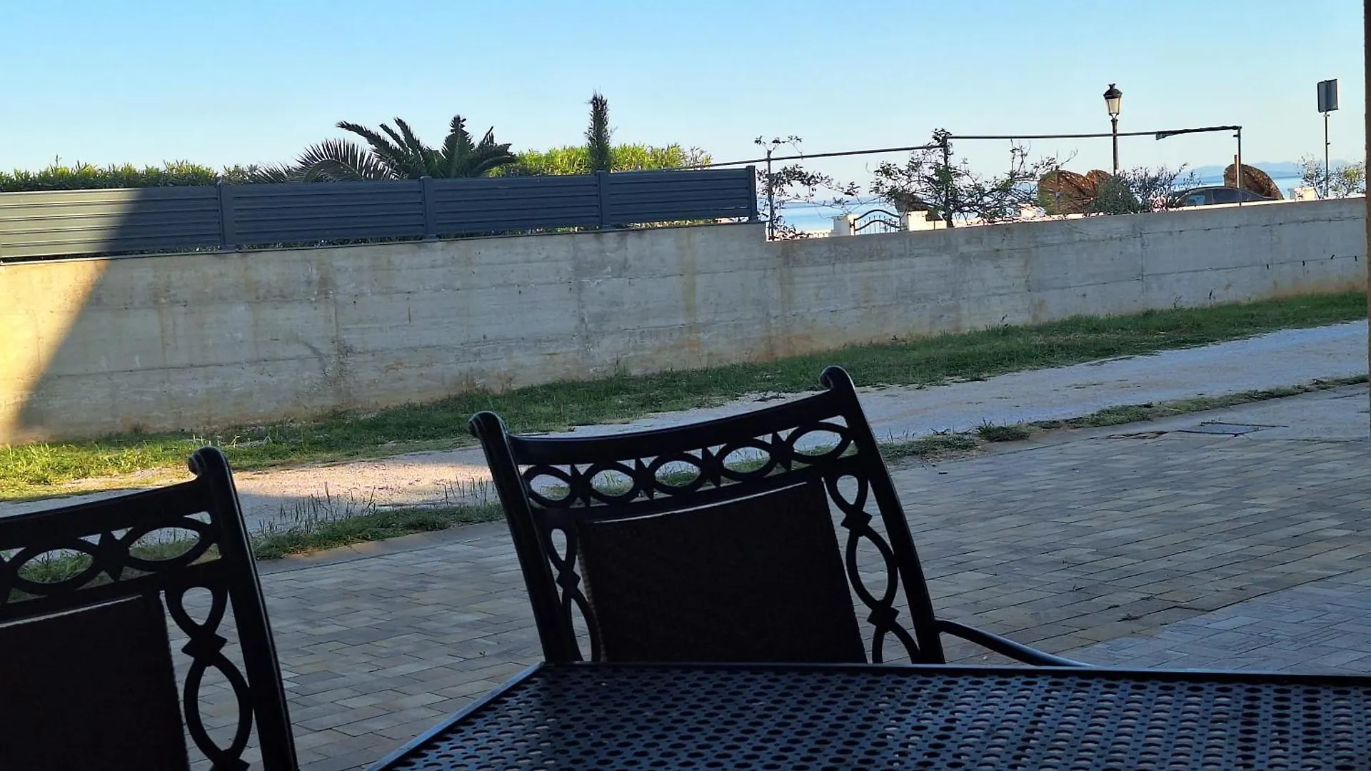 Apartment Apartmani Morska Vila Vir